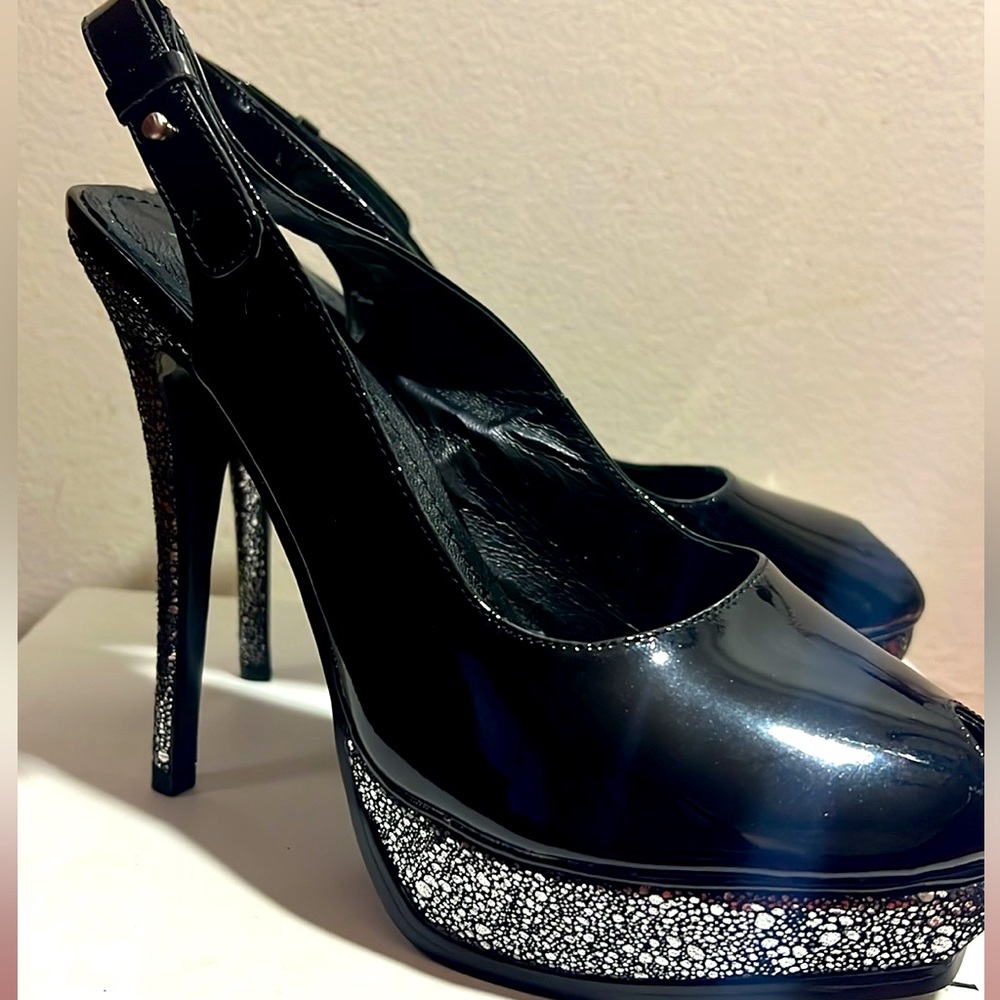 Yves Saint Laurent black platform very comfortable size 40